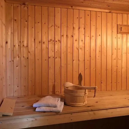 펜션 Mit Sauna Im Mirow 그랜조우